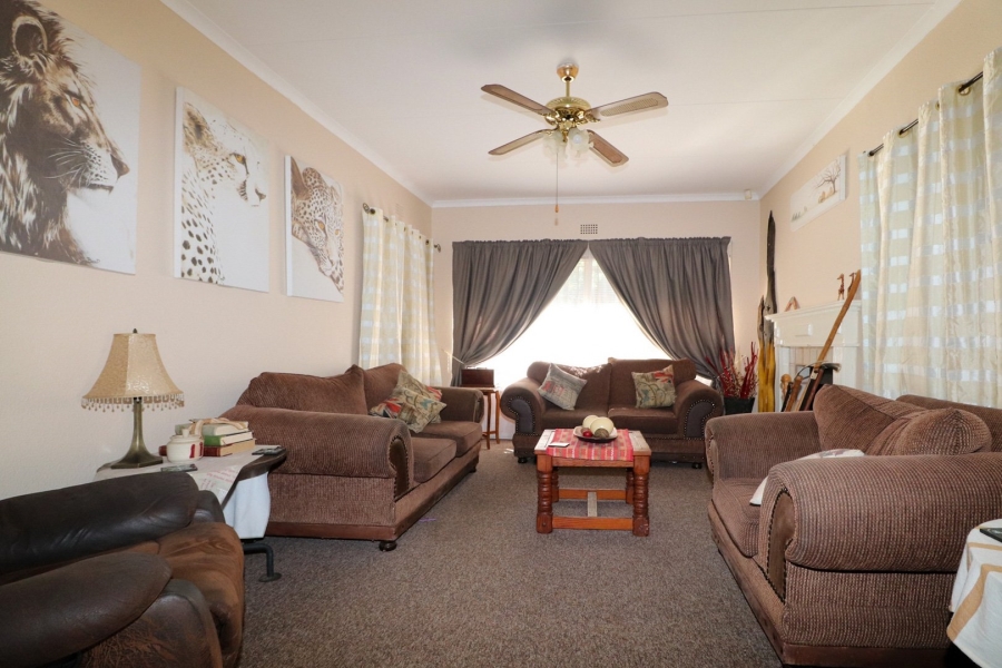 3 Bedroom Property for Sale in Stilfontein Ext 4 North West